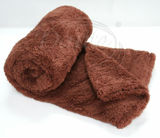 Deka plyš tm. hnědá - ART05886