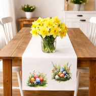 Ubrus kraslice v trávě